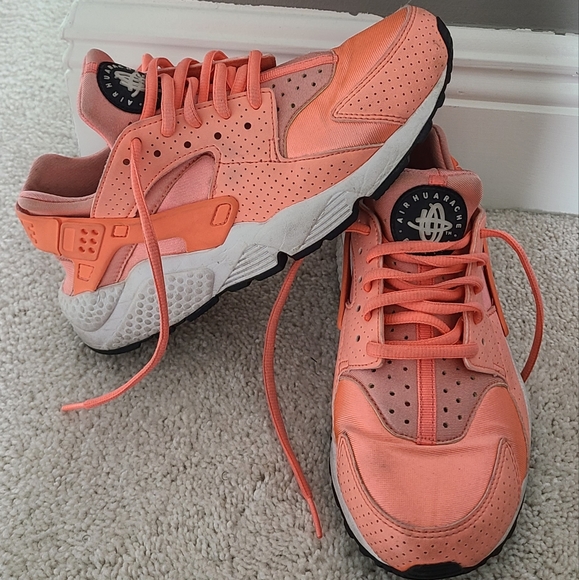 Nike Huarache - Picture 1 of 1
